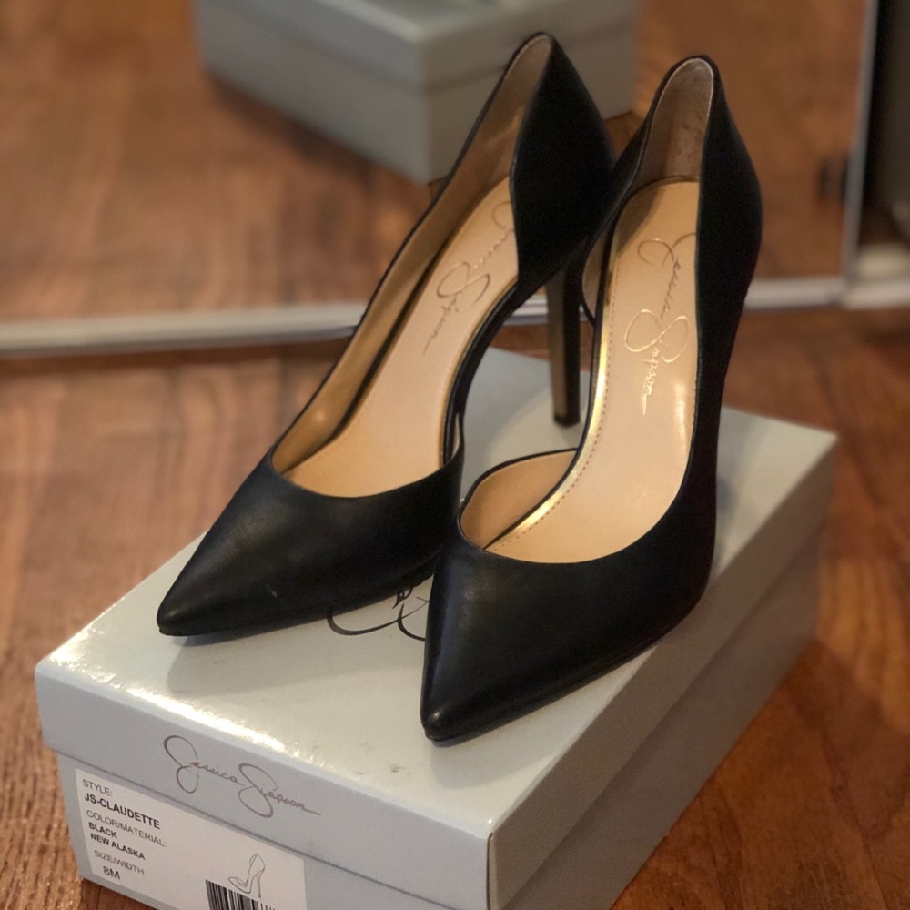 Jessica Simpson Claudette d’orsay leather pumps